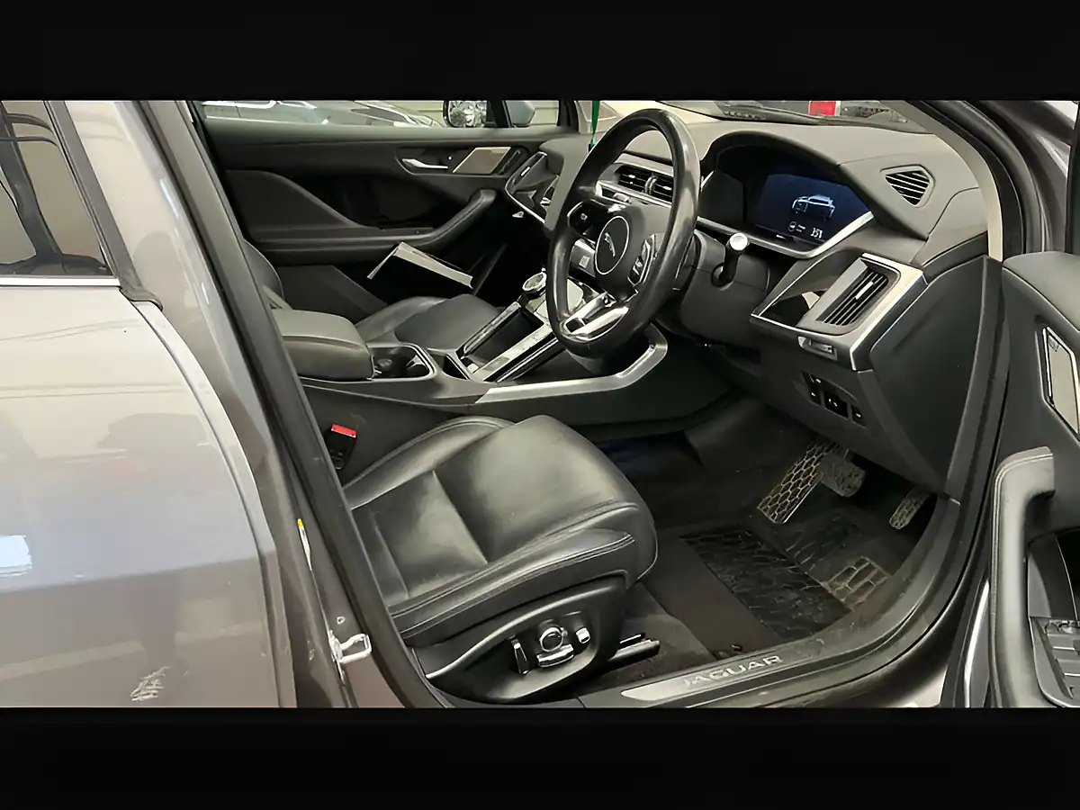 Used 2020 Jaguar I-Pace Hse Grey - Interior and Exterior details 10
