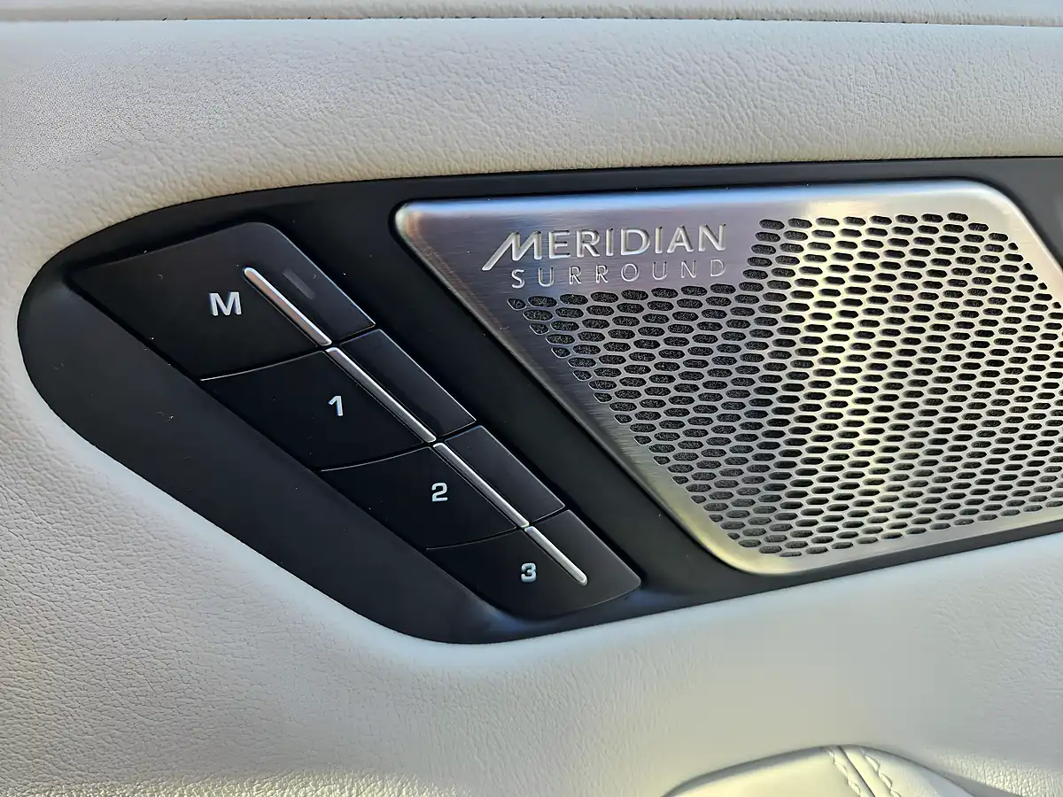 Used 2020 Jaguar I-Pace Hse Grey - Interior and Exterior details 10