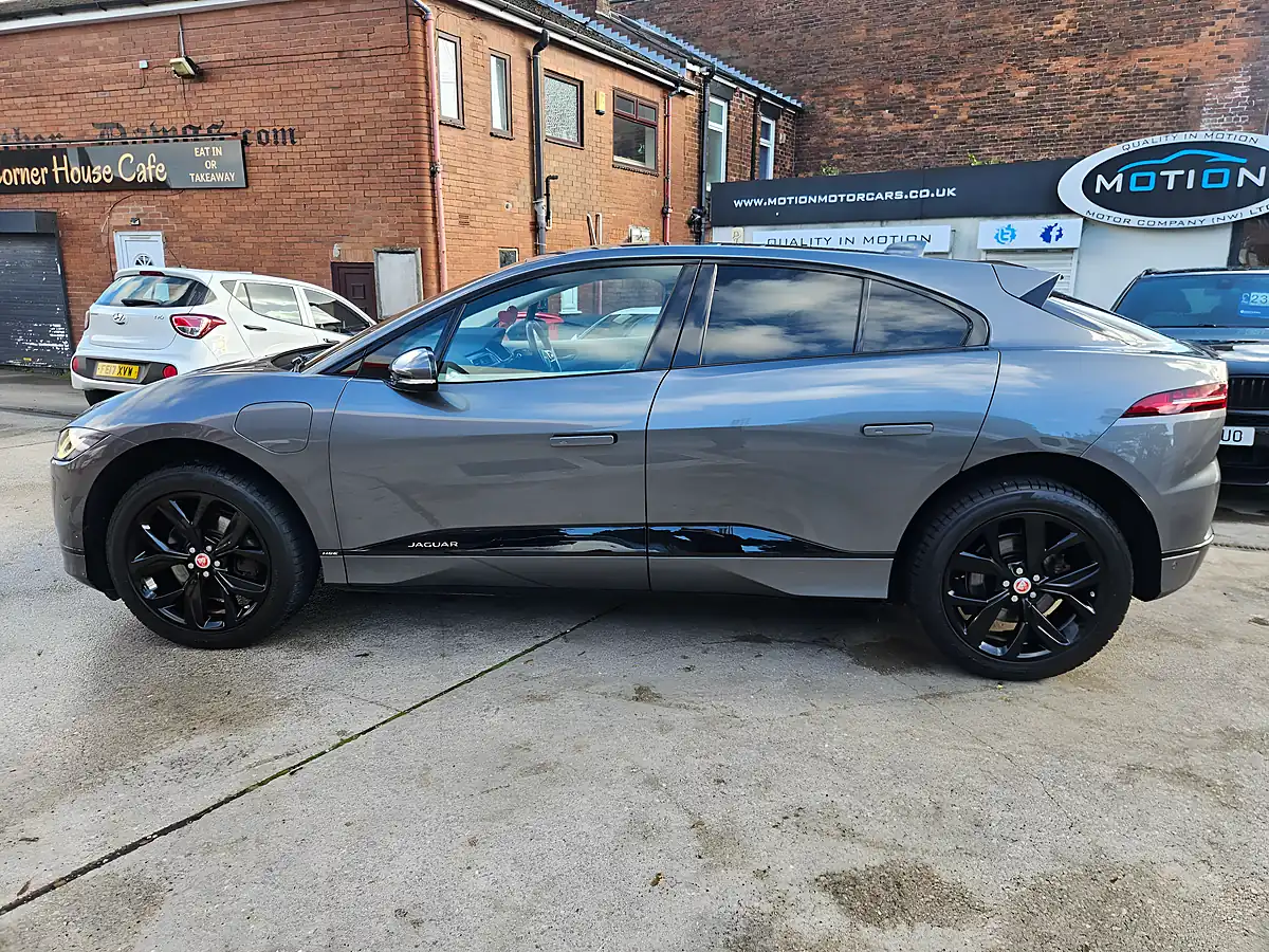 Used 2020 Jaguar I-Pace Hse Grey - Interior and Exterior details 13