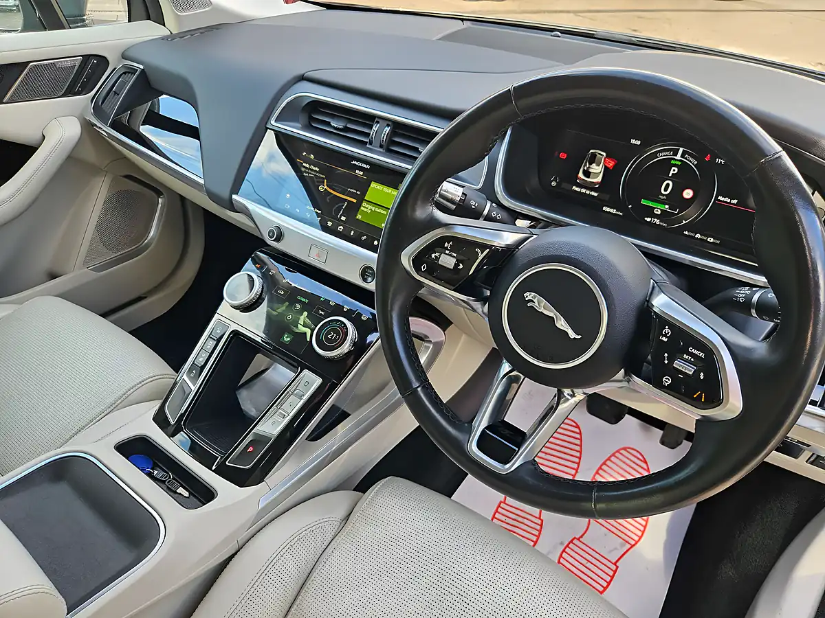 Used 2020 Jaguar I-Pace Hse Grey - Interior and Exterior details 7