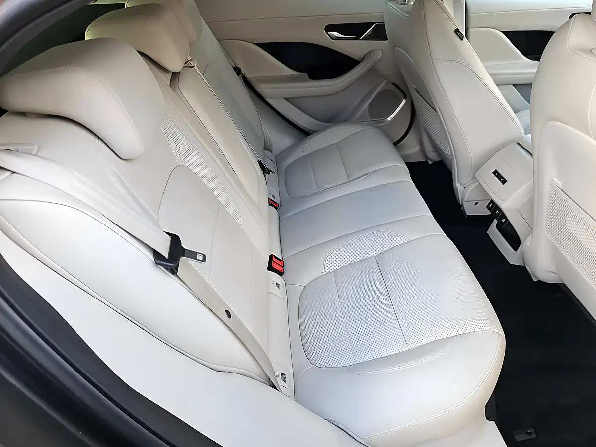 Used 2020 Jaguar I-Pace Hse Grey - Interior and Exterior details 8
