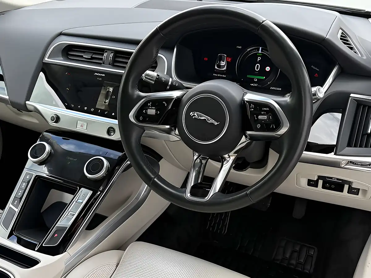 Used 2020 Jaguar I-Pace Hse Santorini Black - Interior and Exterior details 17