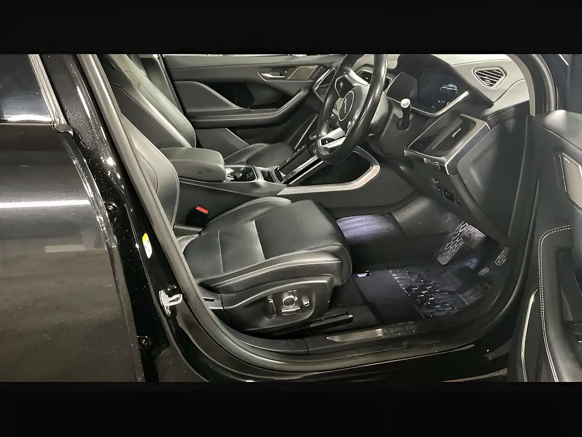 Used 2020 Jaguar I-Pace Hse Santorini Black - Interior and Exterior details 10