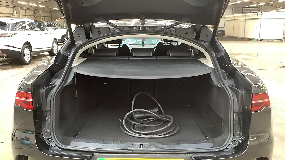 Used 2020 Jaguar I-Pace Hse Santorini Black - Interior and Exterior details 9