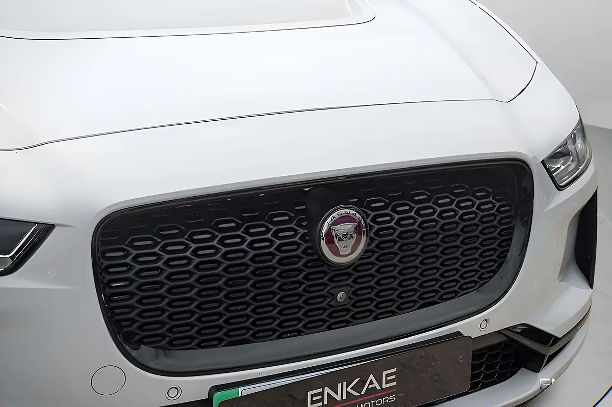 Used 2020 Jaguar I-Pace Hse White - Interior and Exterior details 10