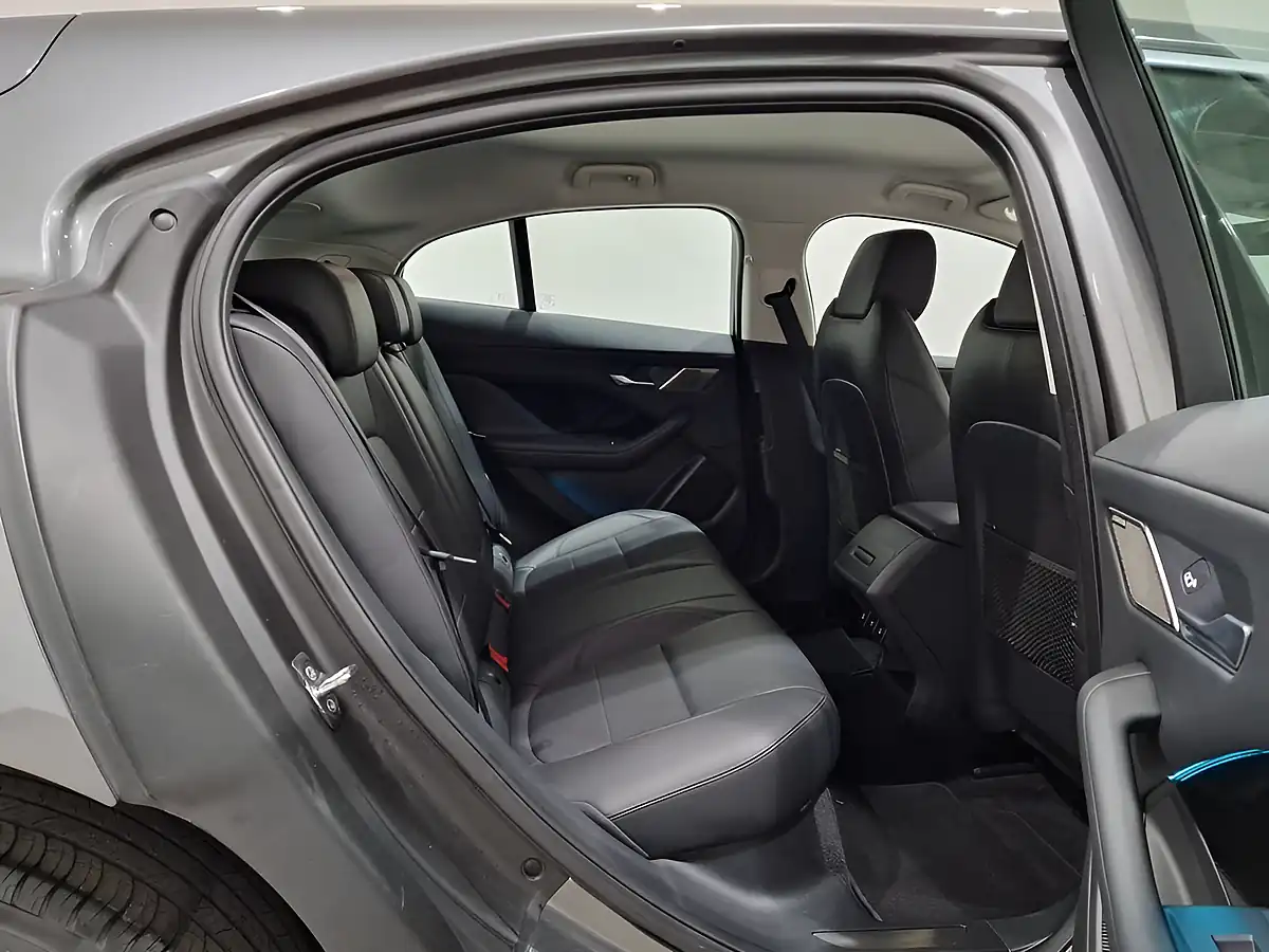 Used 2020 Jaguar I-Pace S Grey - Interior and Exterior details 11