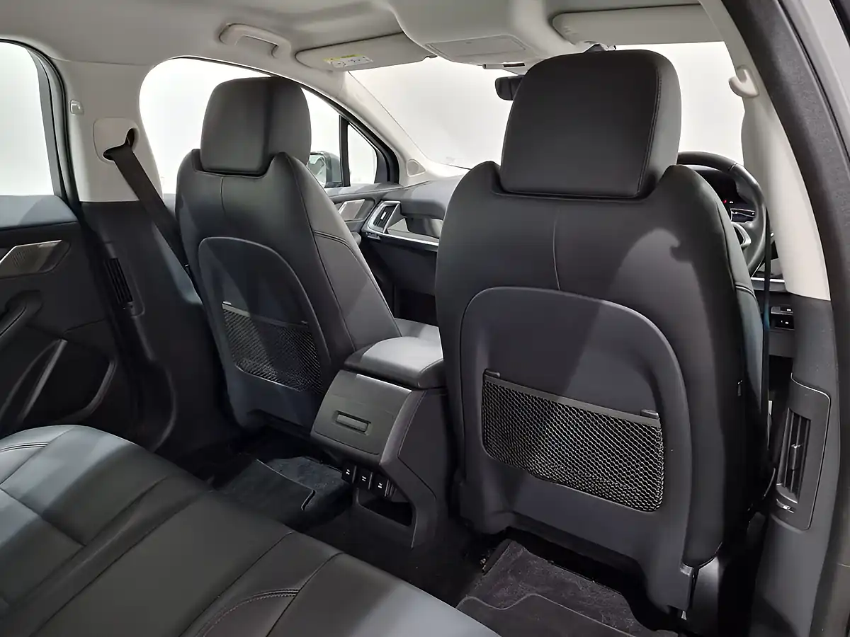 Used 2020 Jaguar I-Pace S Grey - Interior and Exterior details 13