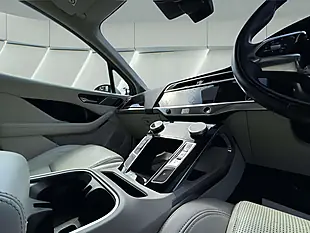 Used 2020 Jaguar I-Pace Se Blue - Interior and Exterior details 15