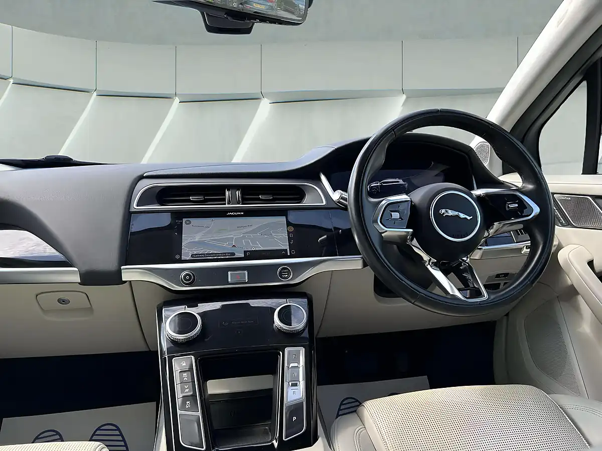 Used 2020 Jaguar I-Pace Se Blue - Interior and Exterior details 16