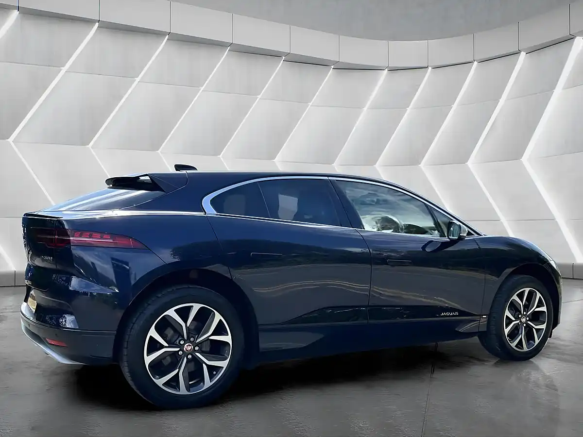 Used 2020 Jaguar I-Pace Se Blue - Interior and Exterior details 6