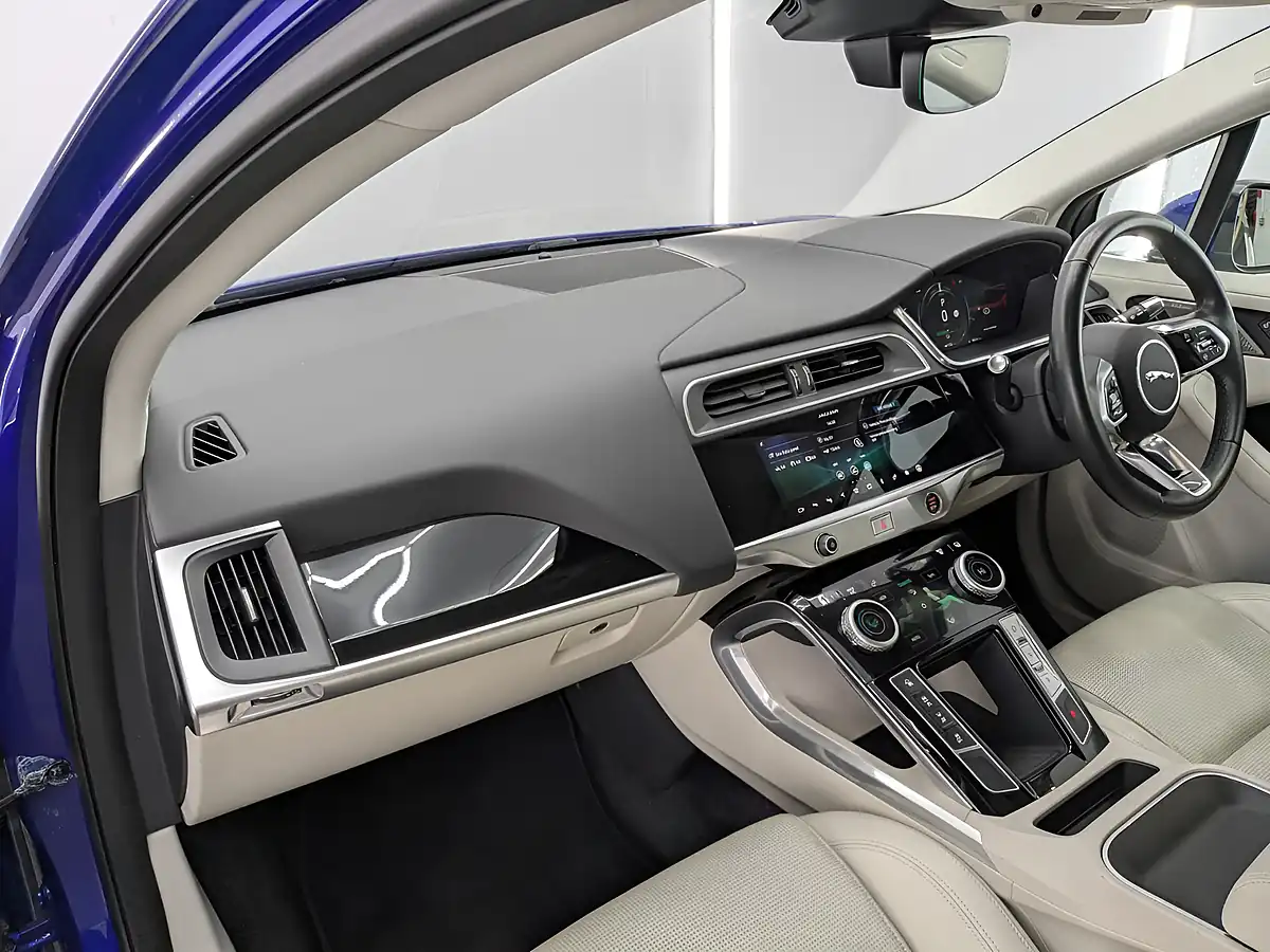 Used 2020 Jaguar I-Pace Se Caesium Blue - Interior and Exterior details 16