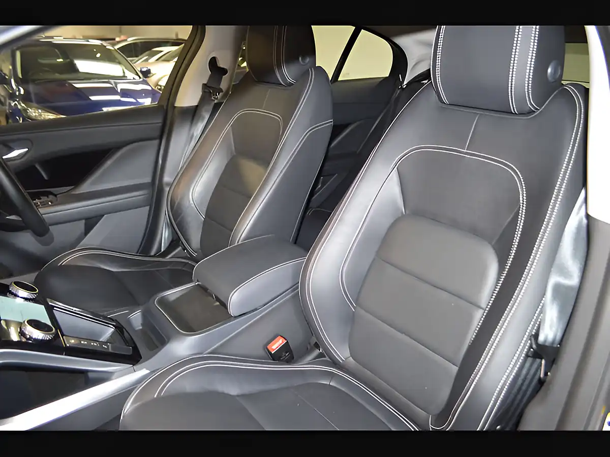 Used 2020 Jaguar I-Pace Se Corris Grey - Interior and Exterior details 10
