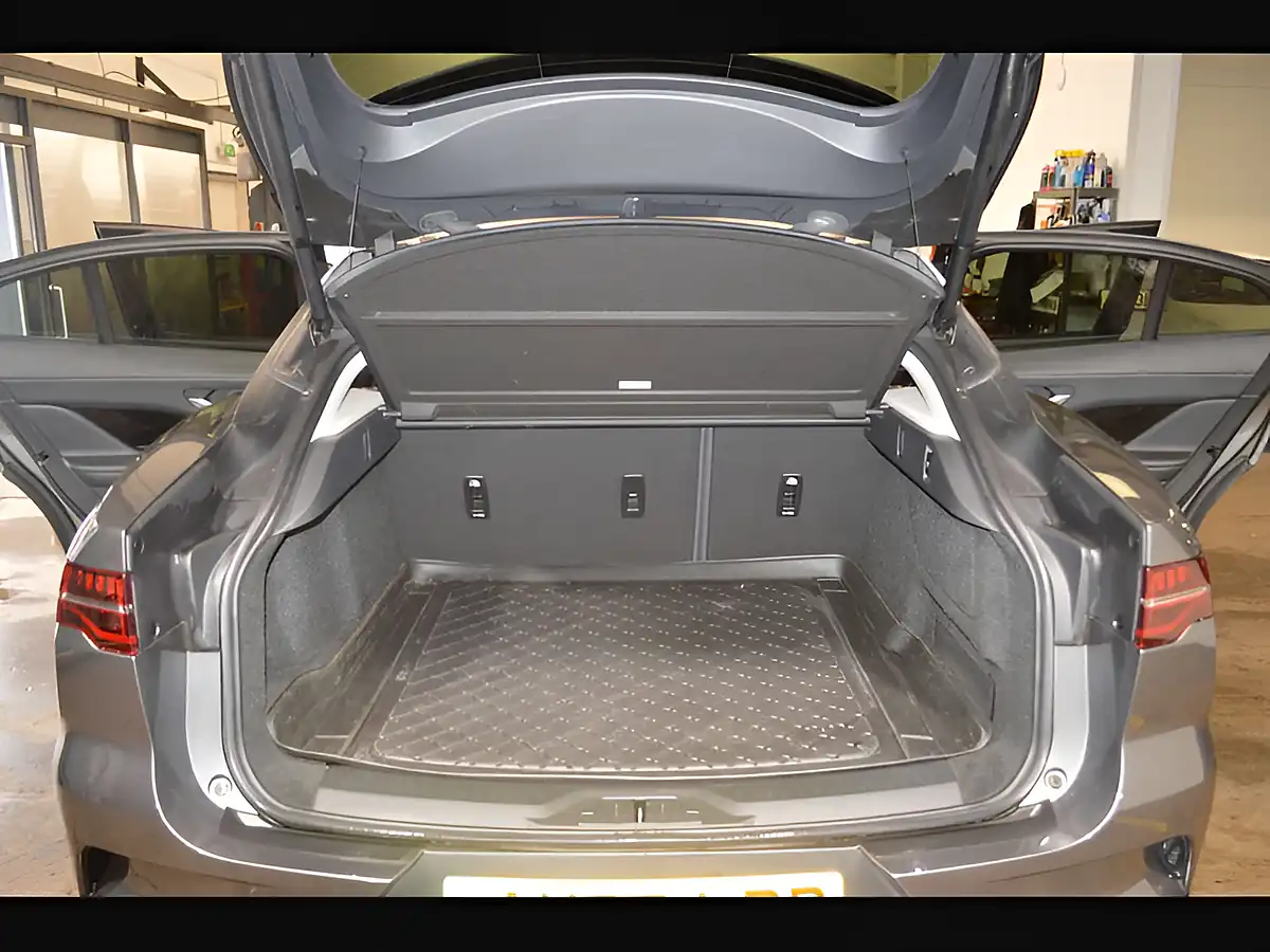 Used 2020 Jaguar I-Pace Se Corris Grey - Interior and Exterior details 13