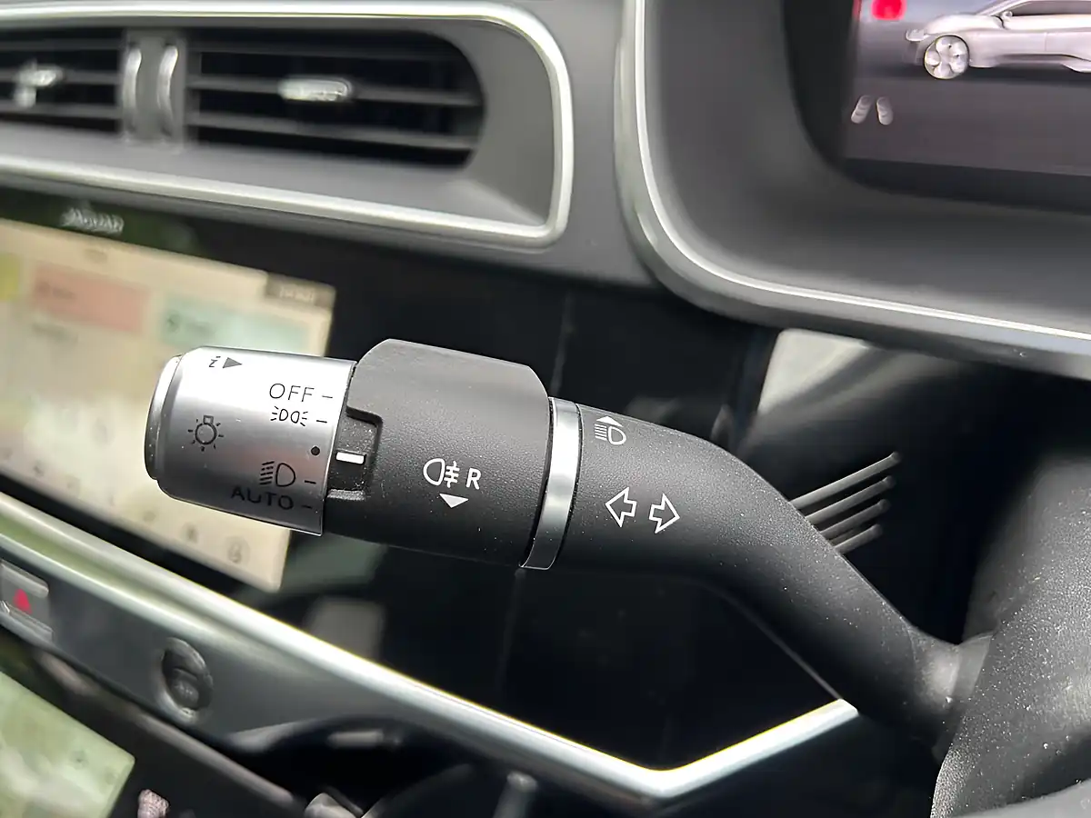 Used 2020 Jaguar I-Pace Se Grey - Interior and Exterior details 14