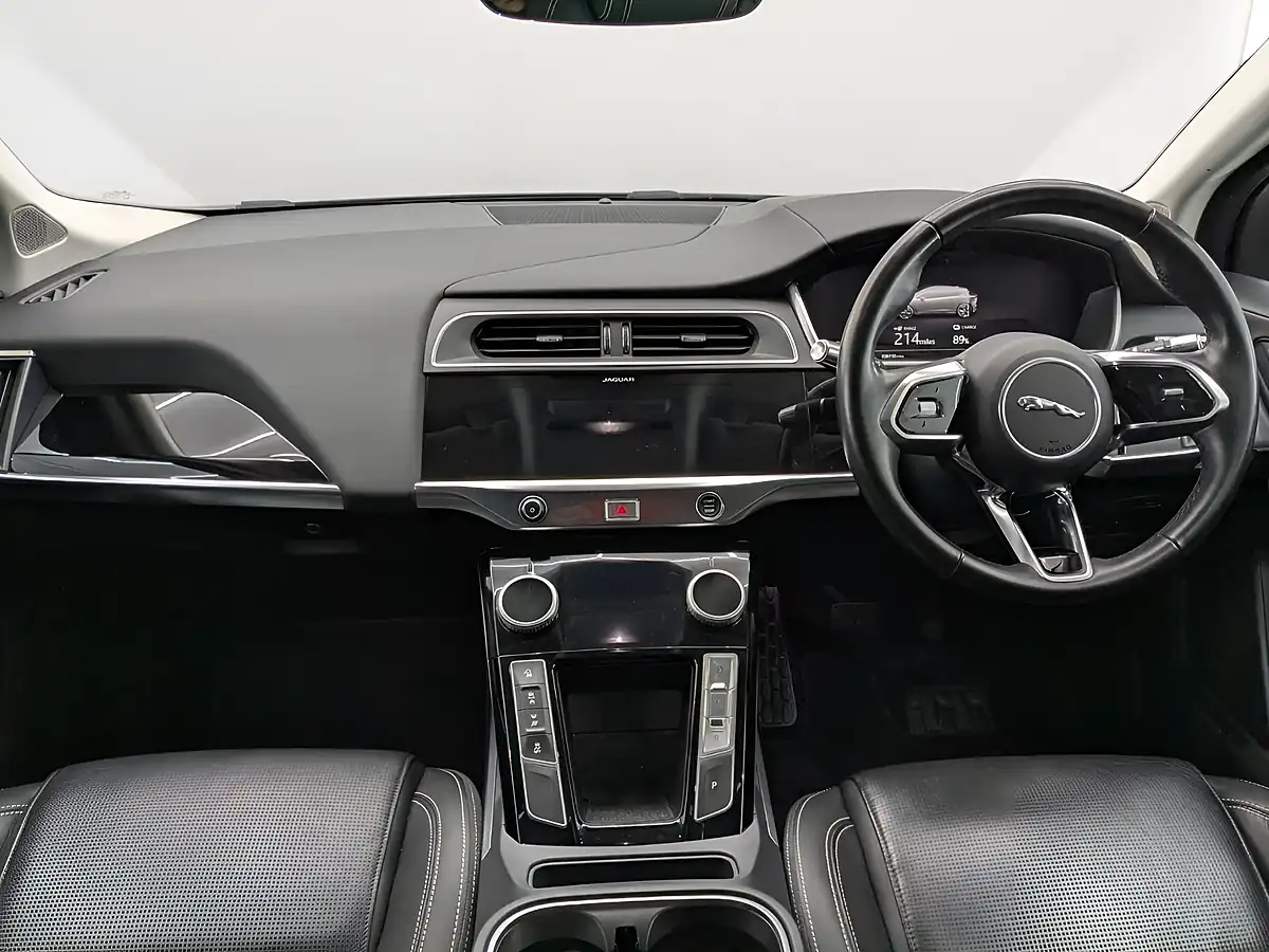 Used 2020 Jaguar I-Pace Se Santorini Black - Interior and Exterior details 16