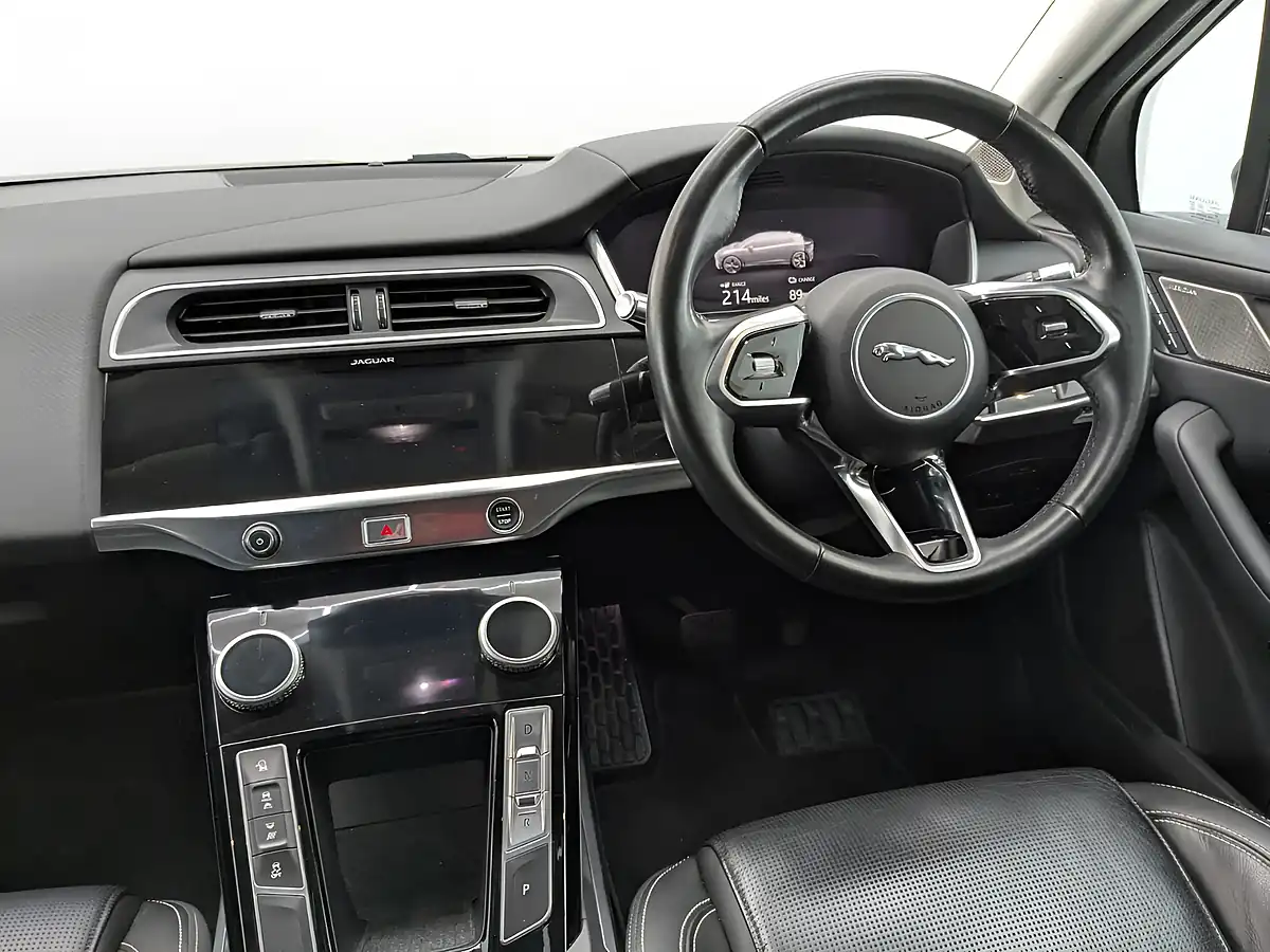 Used 2020 Jaguar I-Pace Se Santorini Black - Interior and Exterior details 17
