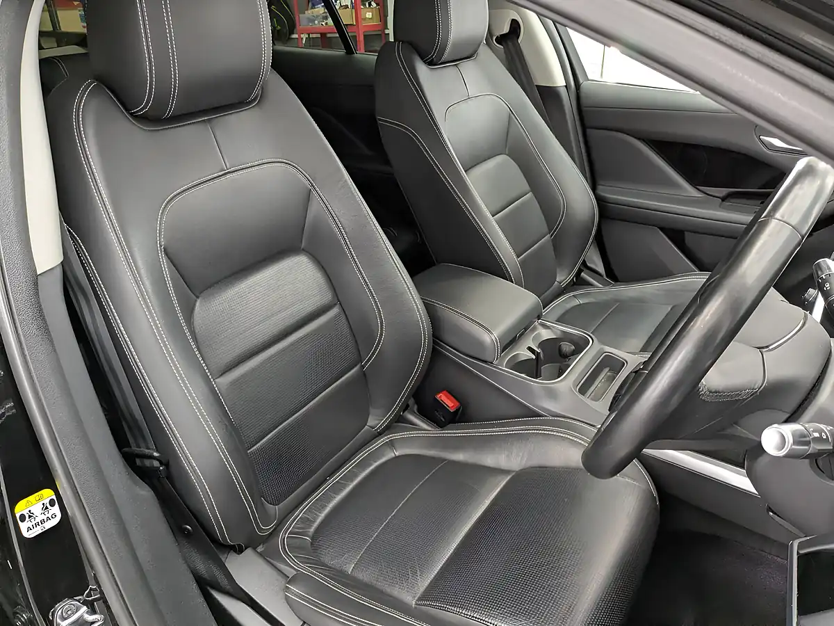 Used 2020 Jaguar I-Pace Se Santorini Black - Interior and Exterior details 20