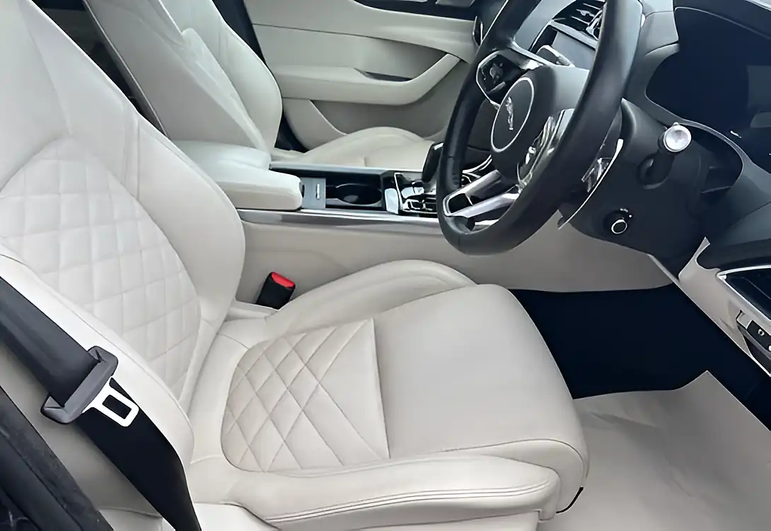 Used 2020 Jaguar Xe Hse Blue - Interior and Exterior details 2