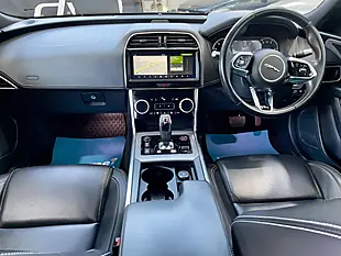 Used 2020 Jaguar Xe R-Dynamic S Blue - Interior and Exterior details 9