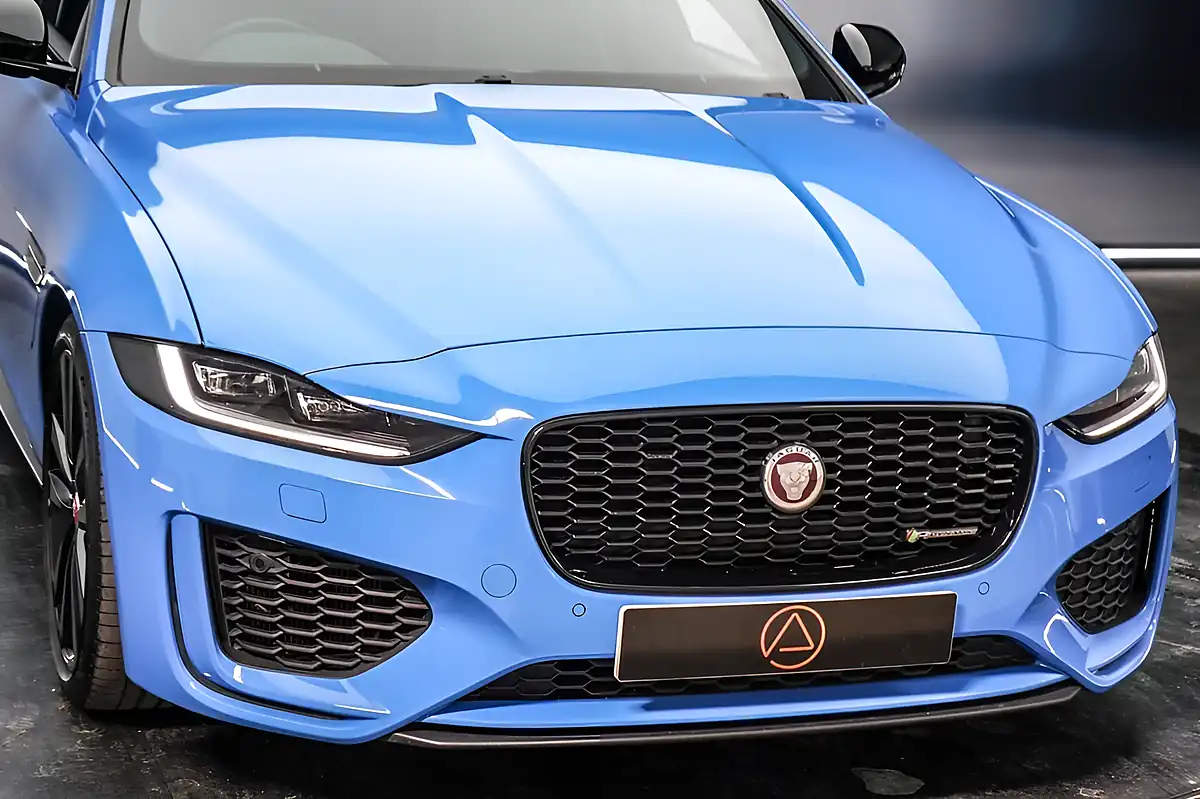 Used 2020 Jaguar Xe Reims Edition French Racing Blue - Interior and Exterior details 11