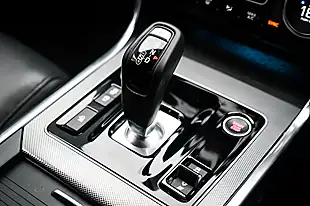 Used 2020 Jaguar Xe Reims Edition French Racing Blue - Interior and Exterior details 18