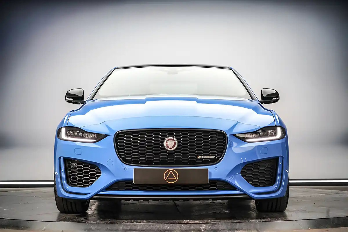 Used 2020 Jaguar Xe Reims Edition French Racing Blue - Interior and Exterior details 9