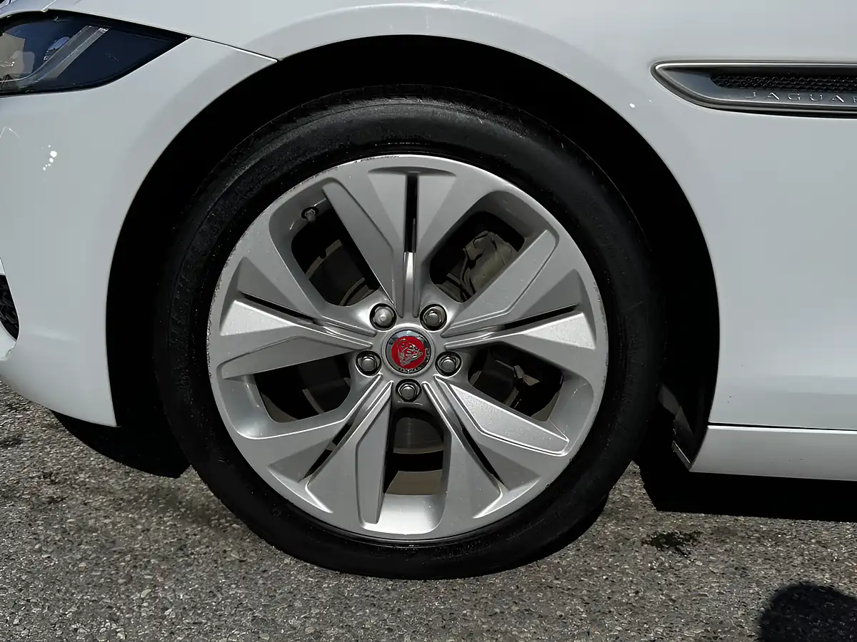 Used 2020 Jaguar Xe S White - Interior and Exterior details 12