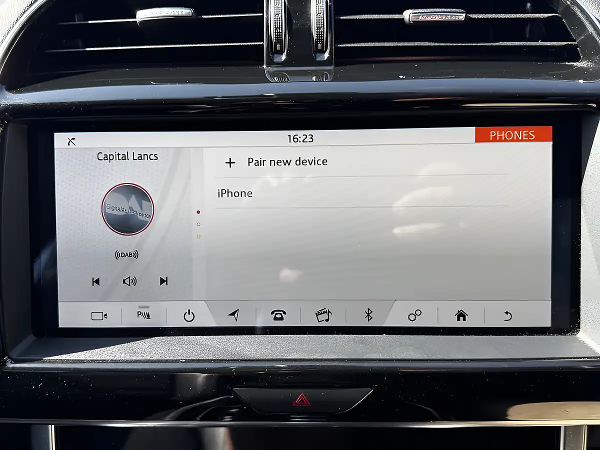 Used 2020 Jaguar Xe S White - Interior and Exterior details 16