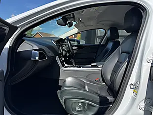 Used 2020 Jaguar Xe S White - Interior and Exterior details 19