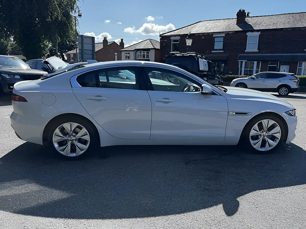 Used 2020 Jaguar Xe S White - Interior and Exterior details 9