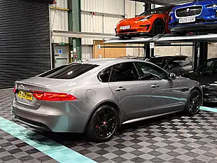 Used 2020 Jaguar Xf Chequered Flag Grey - Interior and Exterior details 9