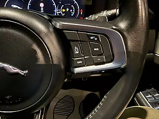Used 2020 Jaguar Xf Chequered Flag Grey - Interior and Exterior details 17