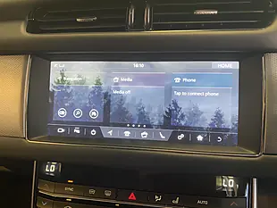 Used 2020 Jaguar Xf Estate Portfolio Black - Interior and Exterior details 15
