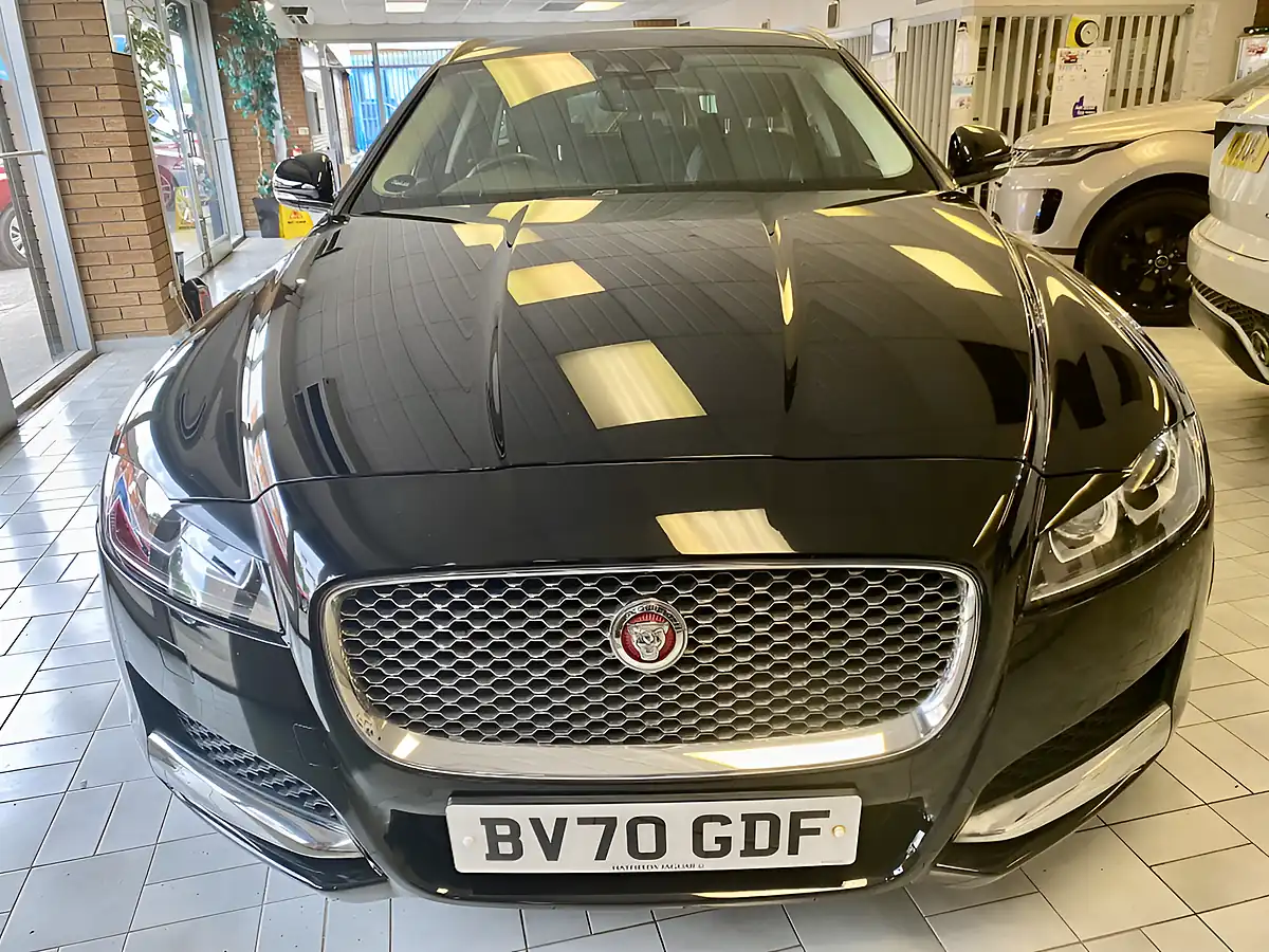 Used 2020 Jaguar Xf Estate Portfolio Black - Interior and Exterior details 3