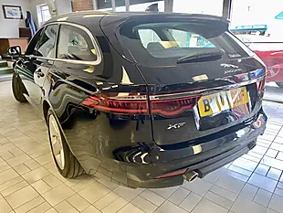 Used 2020 Jaguar Xf Estate Portfolio Black - Interior and Exterior details 4