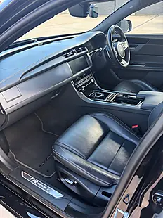 Used 2020 Jaguar Xf R-Sport Black - Interior and Exterior details 11