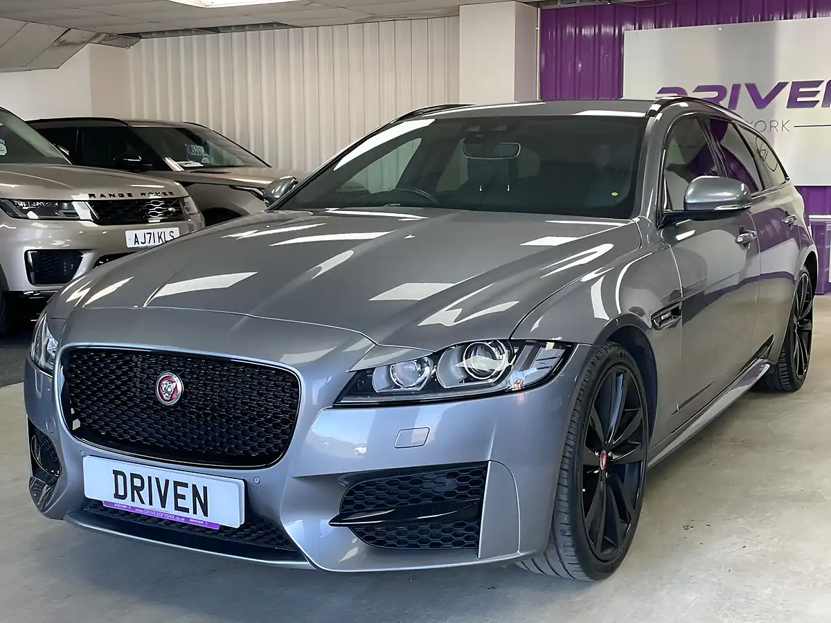 Used 2020 Jaguar Xf Sportbrake R-Sport Grey - Interior and Exterior details 7
