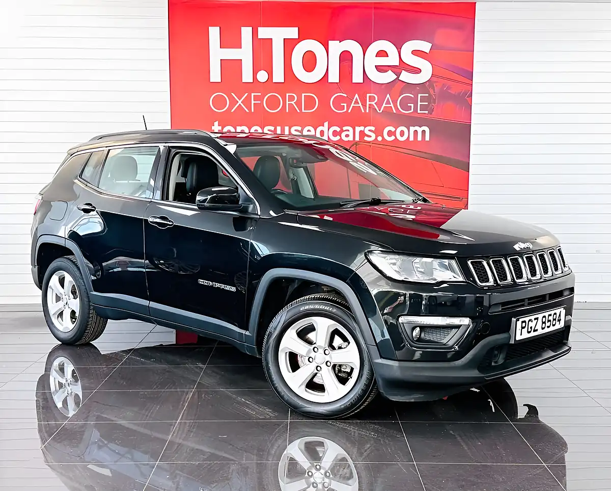 Used 2020 Jeep Compass Longitude Black - Front View