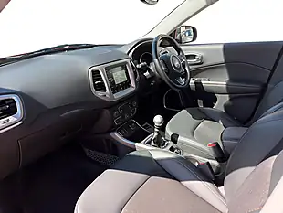 Used 2020 Jeep Compass Longitude Red - Interior and Exterior details 10