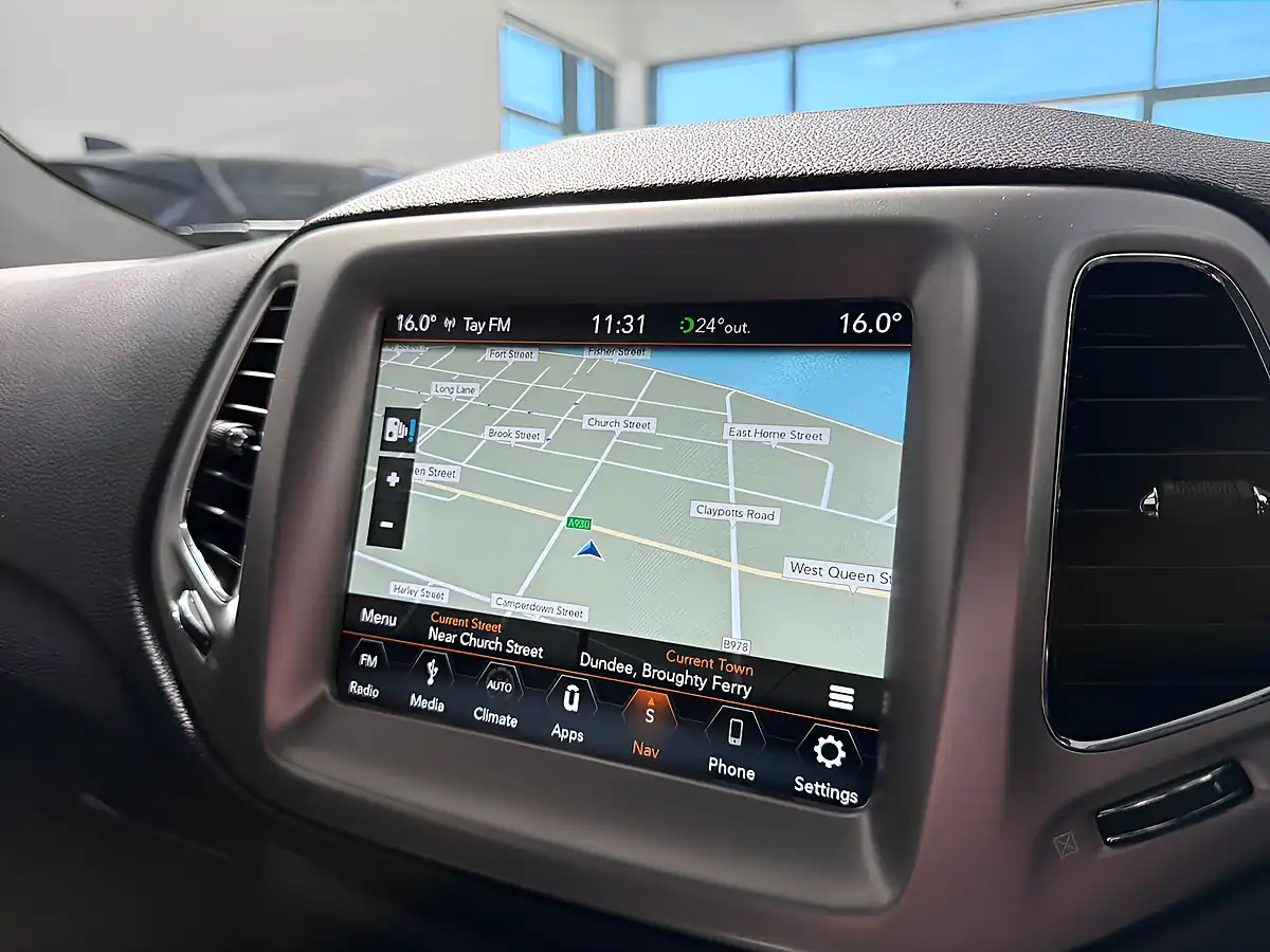 Used 2020 Jeep Compass Longitude Red - Interior and Exterior details 13