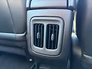 Used 2020 Jeep Compass Longitude Red - Interior and Exterior details 17
