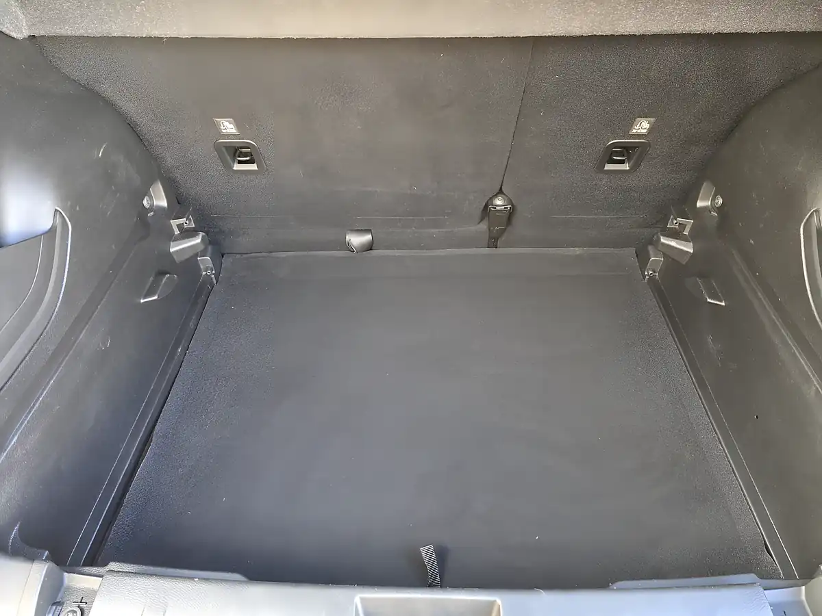 Used 2020 Jeep Renegade Night Eagle Grey - Interior and Exterior details 18