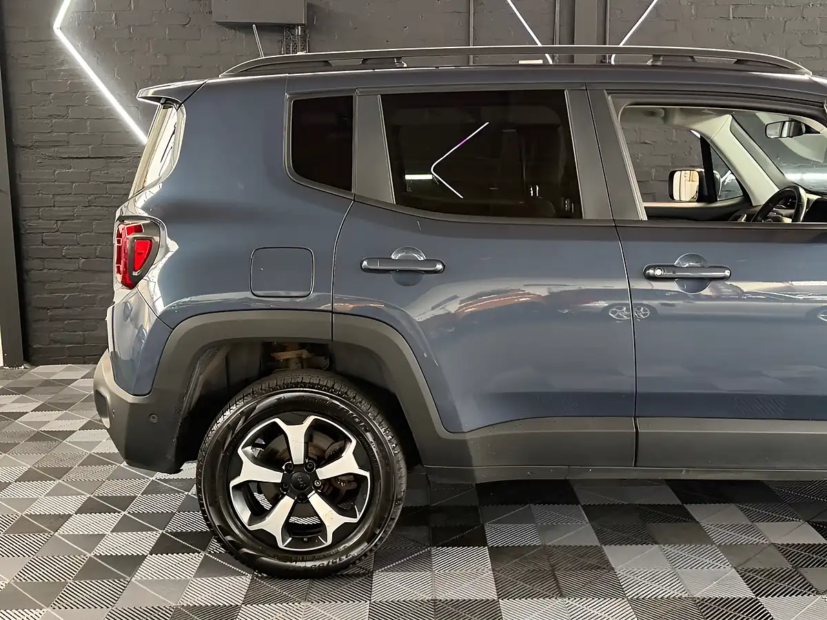 Used 2020 Jeep Renegade Trailhawk Blue - Interior and Exterior details 11