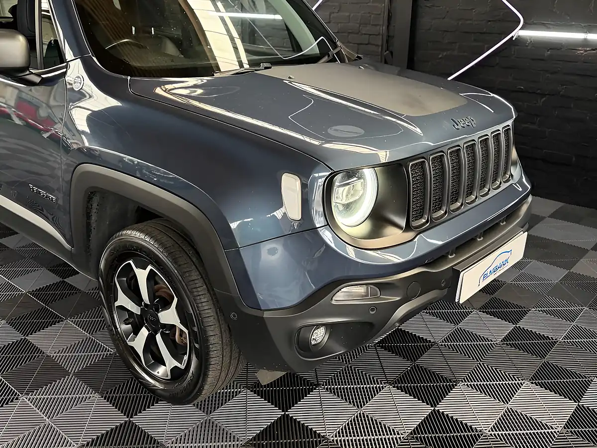 Used 2020 Jeep Renegade Trailhawk Blue - Interior and Exterior details 13
