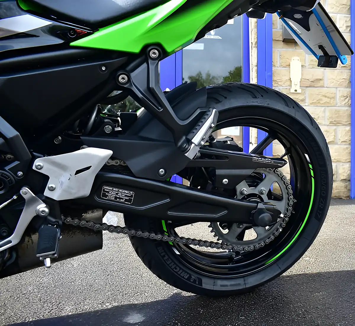 Used 2020 Kawasaki Ninja 650 Super Sports Green - Interior and Exterior details 14