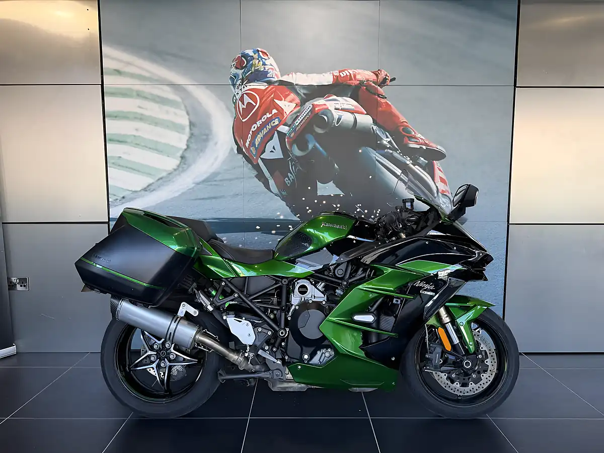Used 2020 Kawasaki Ninja H2 Sx Se - Front View