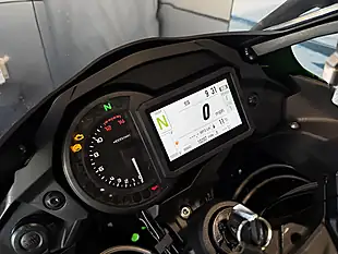 Used 2020 Kawasaki Ninja H2 Sx Se - Interior and Exterior details 15