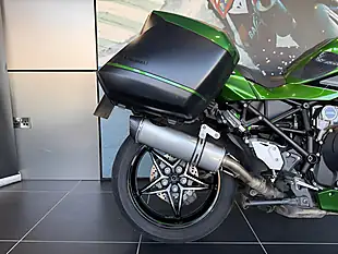 Used 2020 Kawasaki Ninja H2 Sx Se - Interior and Exterior details 2