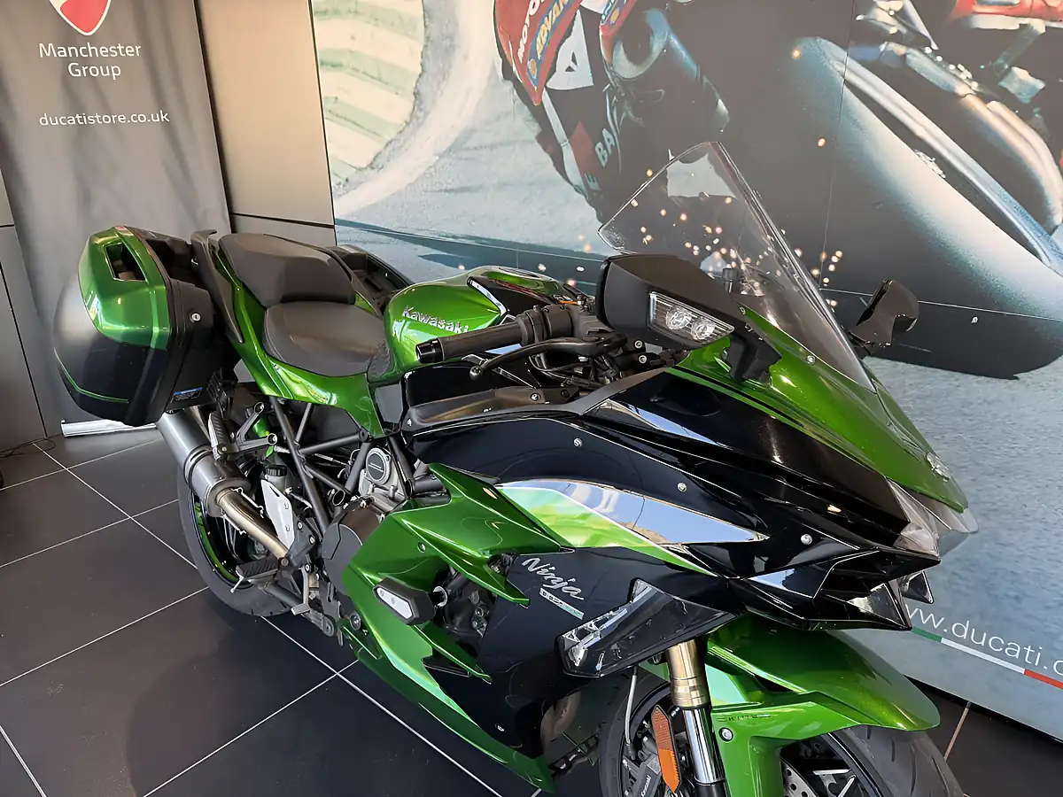 Used 2020 Kawasaki Ninja H2 Sx Se - Interior and Exterior details 5