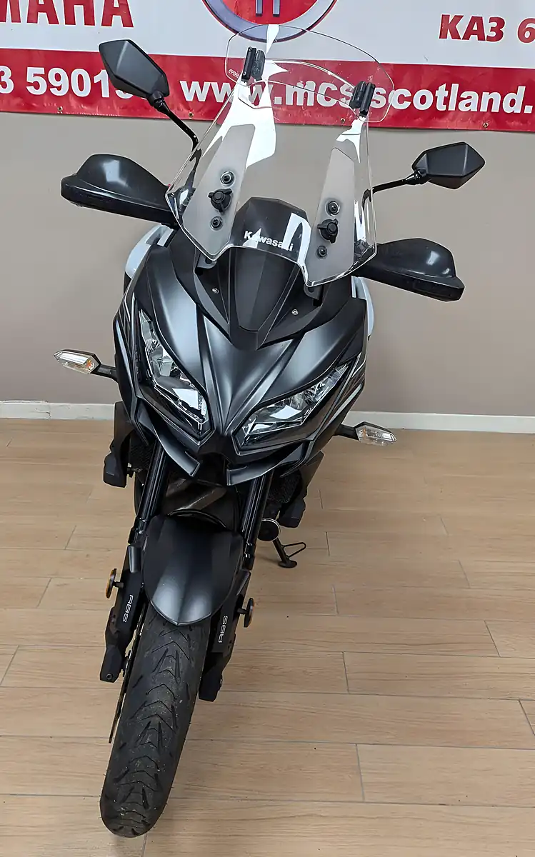 Used 2020 Kawasaki Versys 650 Adventure White - Interior and Exterior details 18